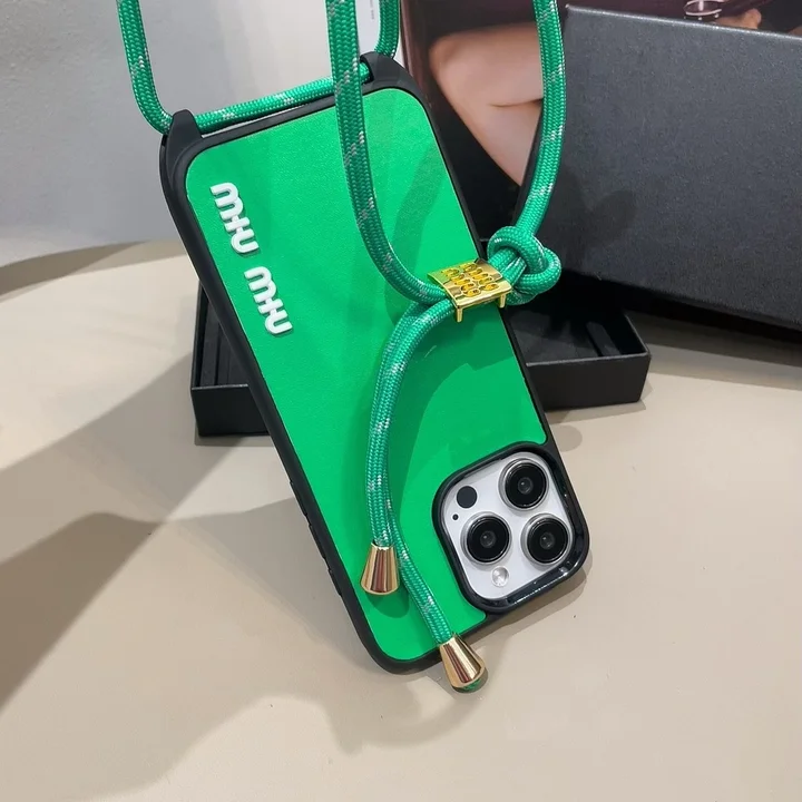 Miumiuの新しい15pro ケース